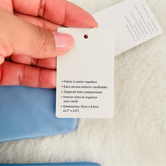 Lululemon Blue Clippable Card Pouch - Picture 9 of 9